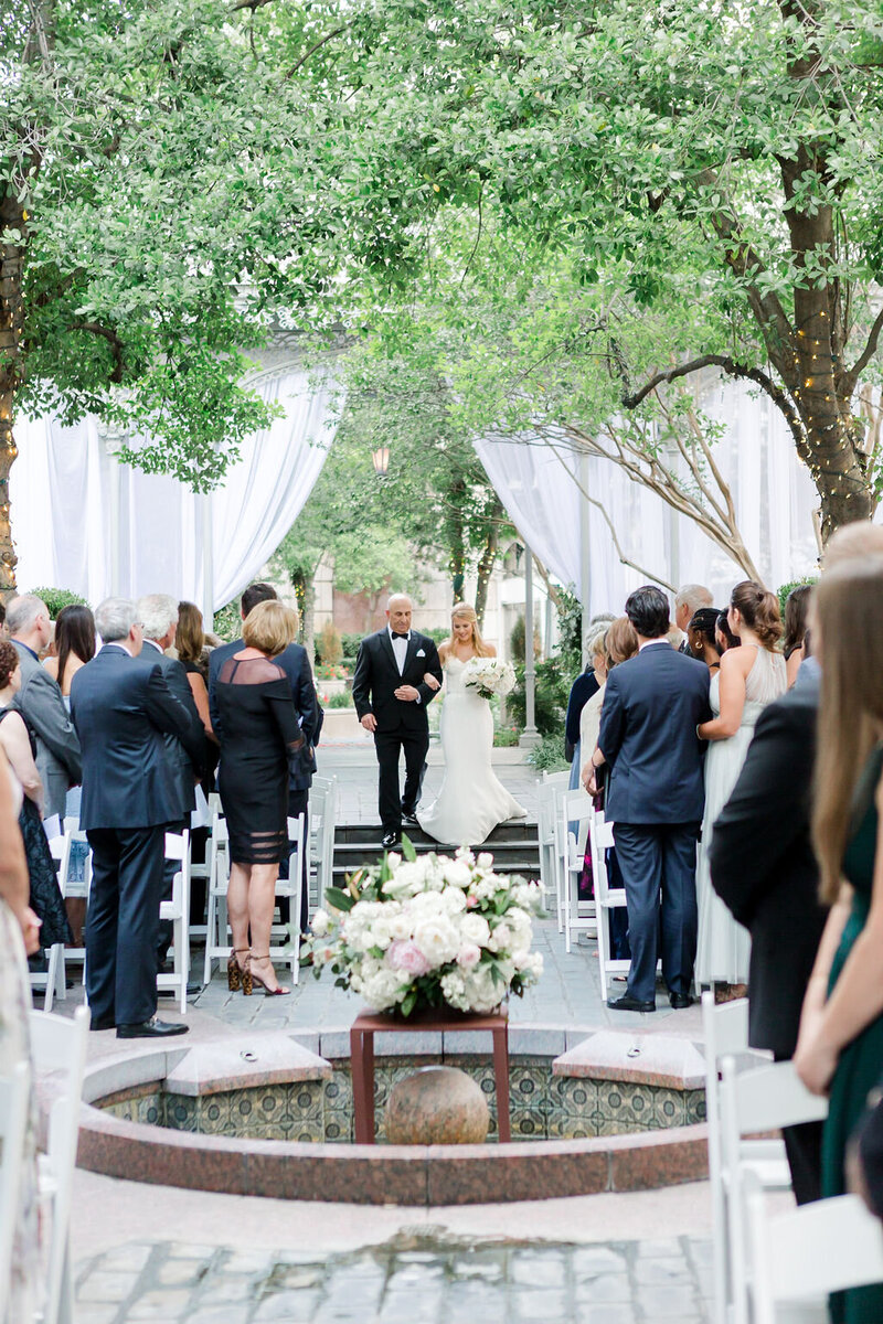 Swank Soiree Dallas Wedding Planner Katie and Austin - outdoor wedding