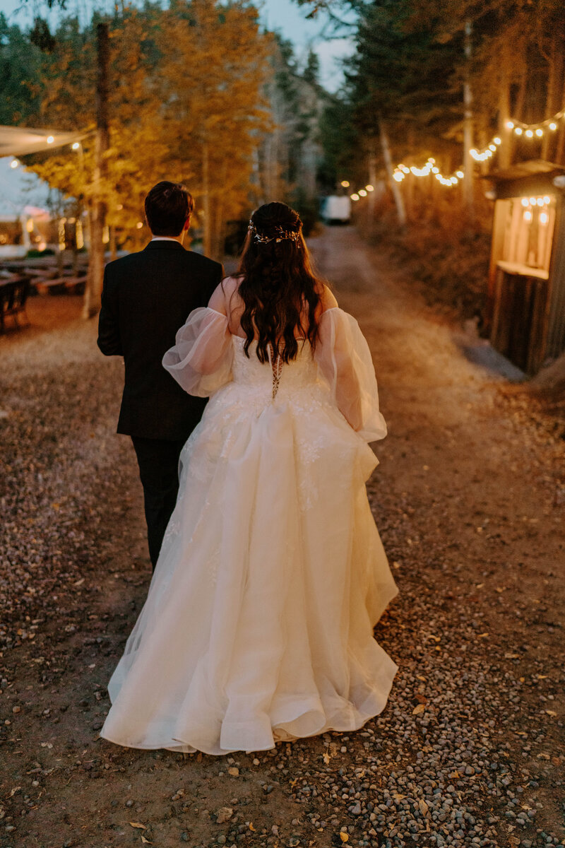 Blackstone_Rivers_Ranch_Fall_Micro_Wedding_Idaho_Springs_Colorado-105