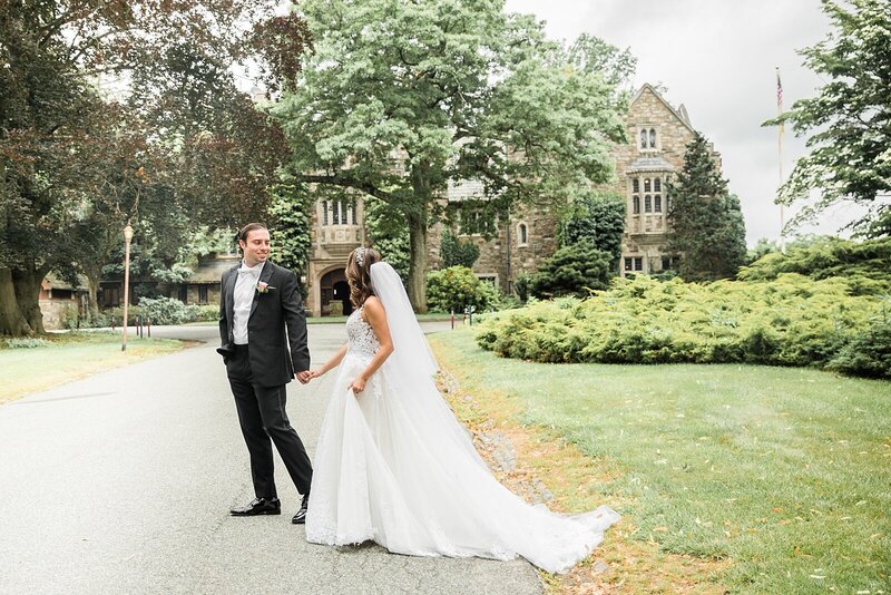 New Jersey Wedding + The Castle at Skylands Manor +  Jewish Wedding + Summer +  Jewish Couples + Jewish Bride + Yael Pachino Photography LLC + Val and Matt_1094