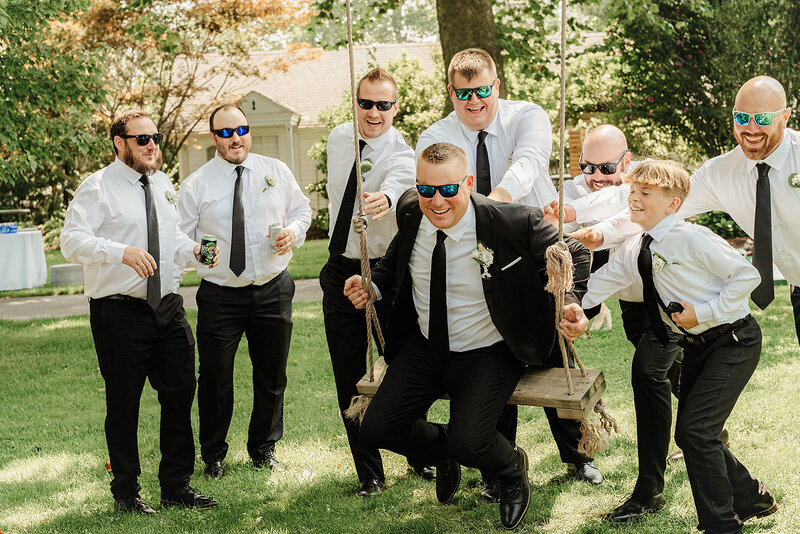 groom with groomsmen