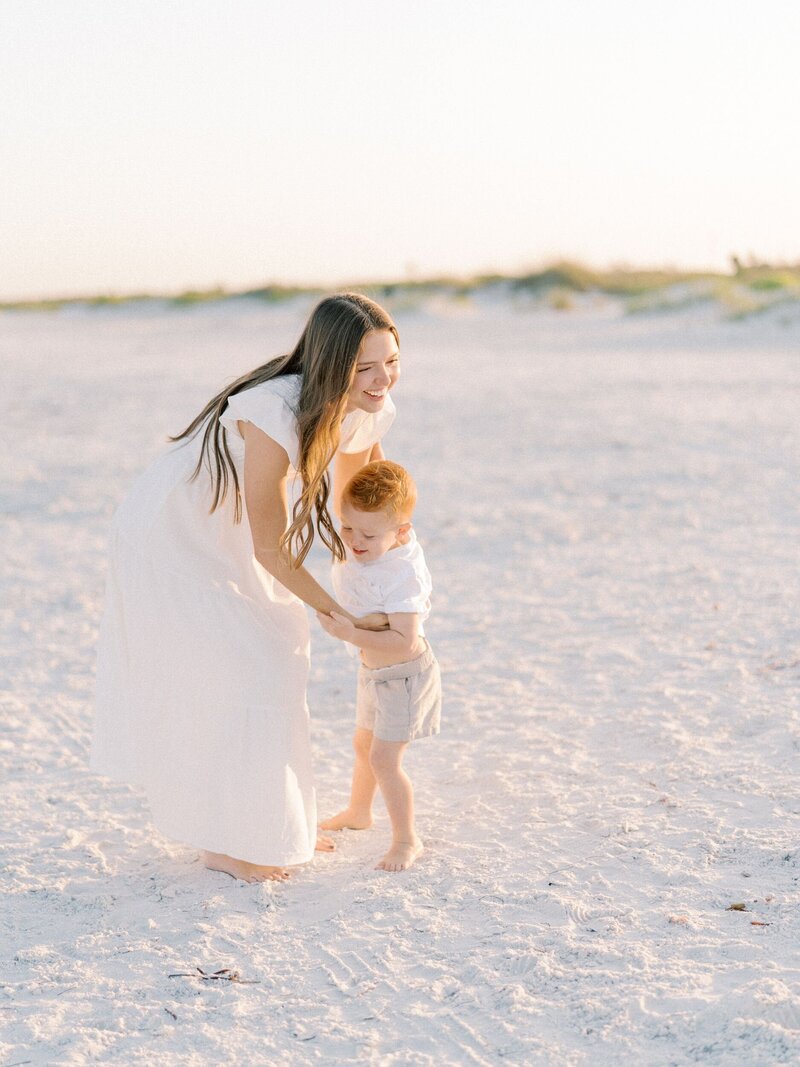Wade family beach family session St. Pete, Florida