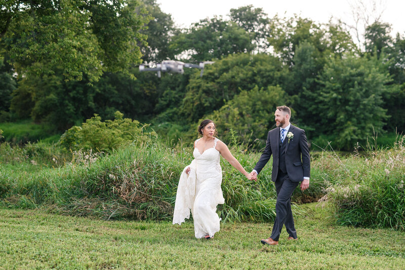 farmin-bettys-wedding-wisconsin-the-paper-elephant-0046