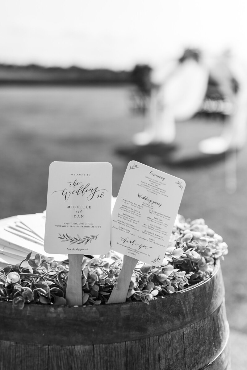 farmin-bettys-wedding-wisconsin-the-paper-elephant-0080