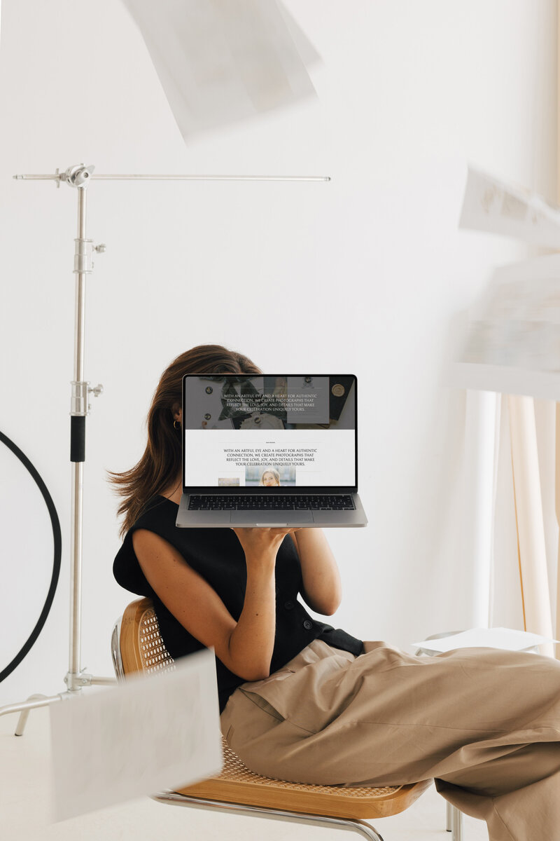 Showit Design Library - Showit Canvases for Showit Users and Showit Designers - With Grace and Gold - Best Showit Designer