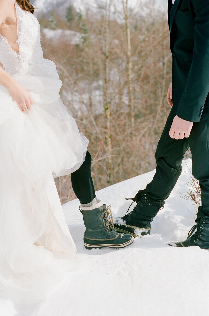 Stephanie and Trevor - Mount St Helens Elopement - Kerry Jeanne Photography (23)