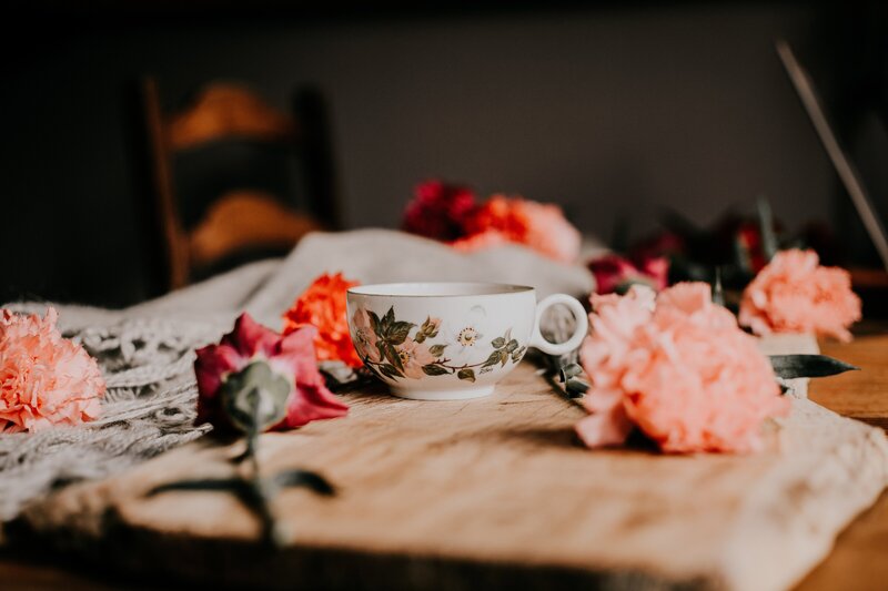 tea cup and roses