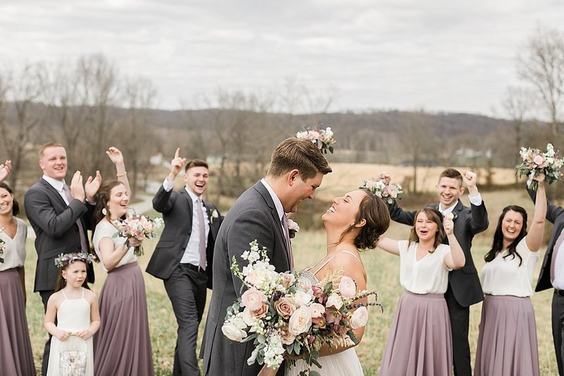 Indiana_The_Wilds_Wedding_Event_Venue_Blue_White_Wedding_Ideas_Boho_Chic_Weddings_24