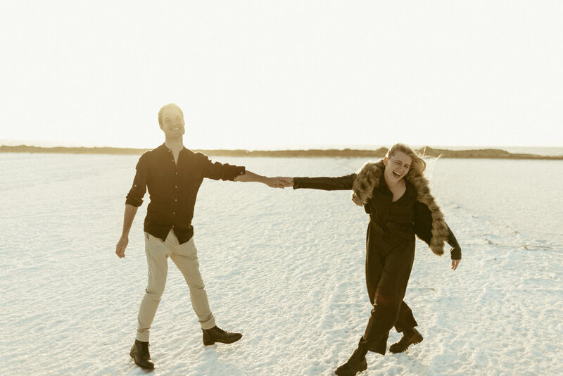 Couple shoot in the Salt Flats