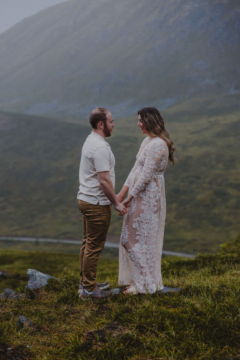 Alaska-Hatcher-Pass-Waterfall-Engagement-T&E_20