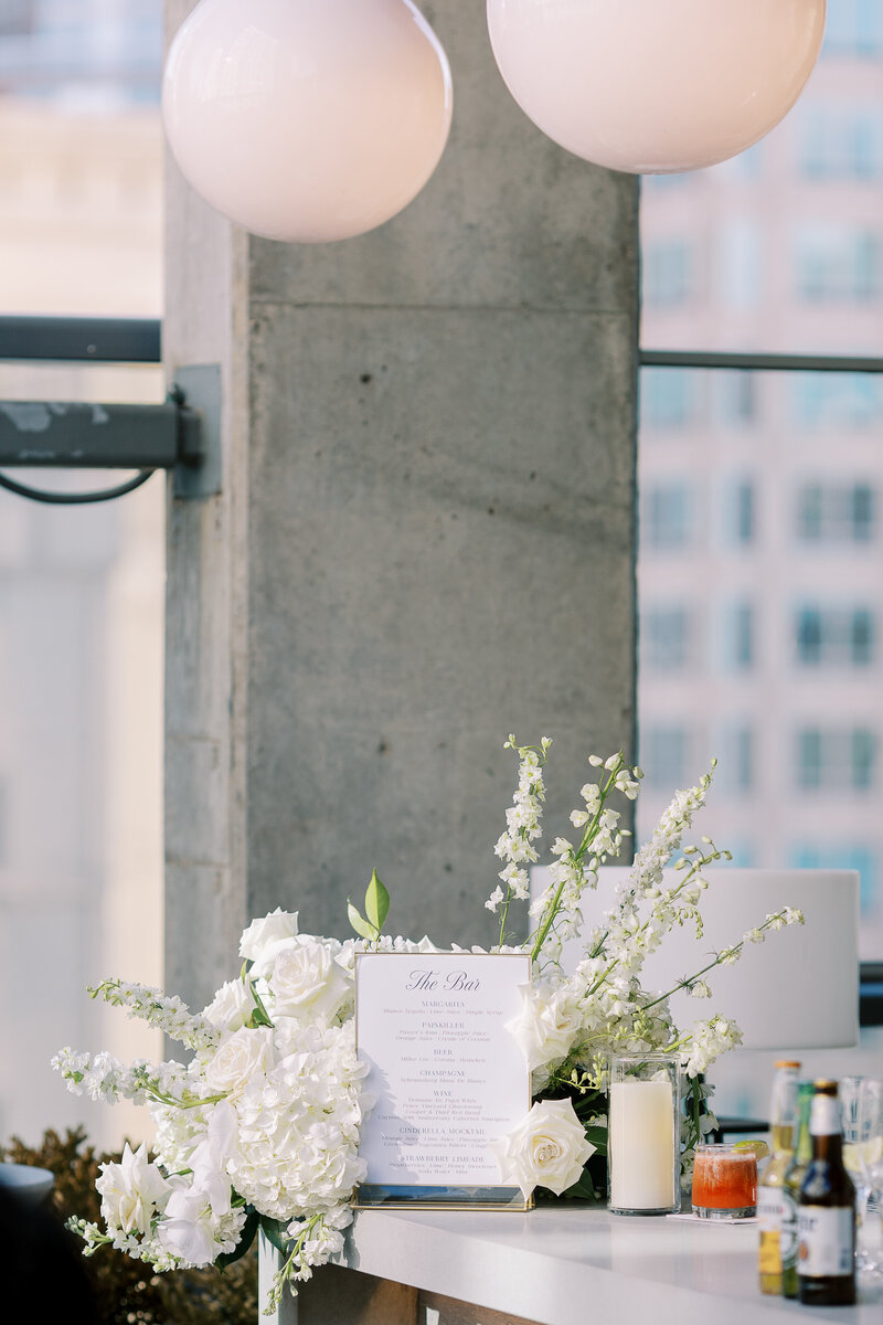 Hamptons wedding with colorful flowers