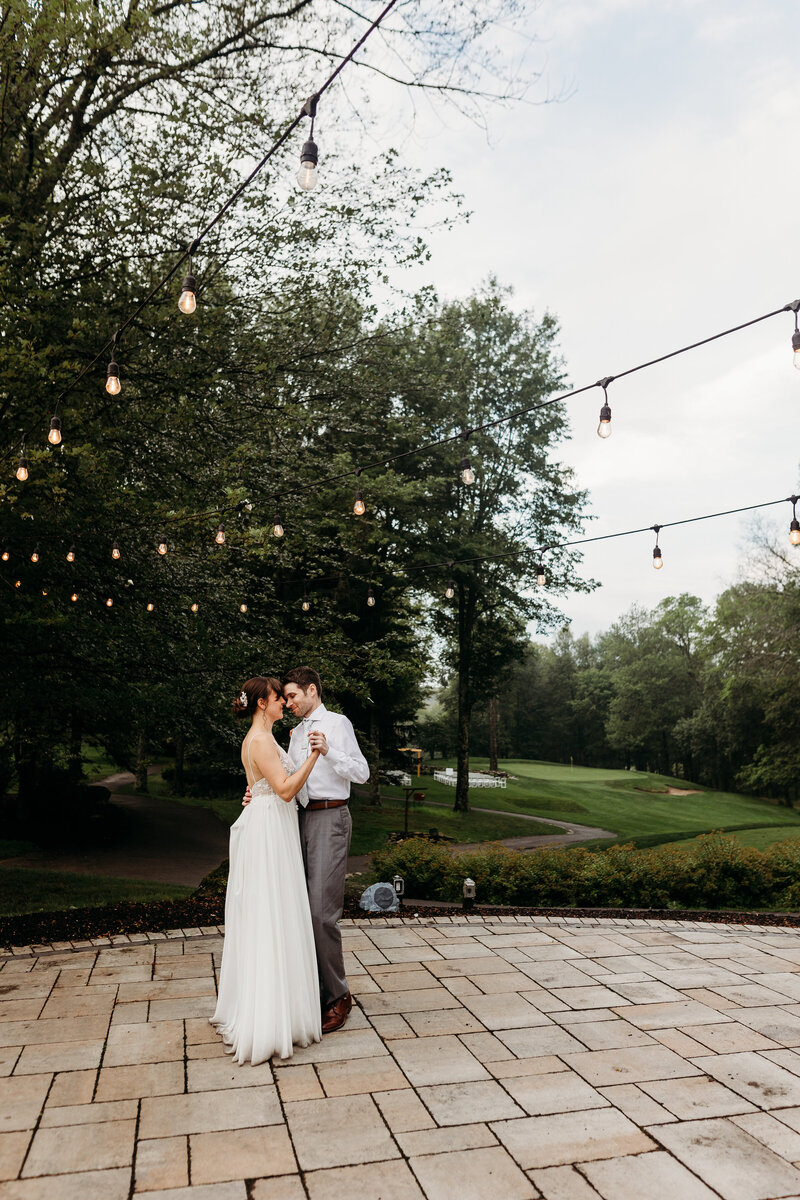 Catskills Wedding Photographer- Hudson Valley Wedding Photographer- Catskills Engagement Photographer- Hudson Valley Engagement Photographer New England Wedding Photography- New England Engagement Photographer