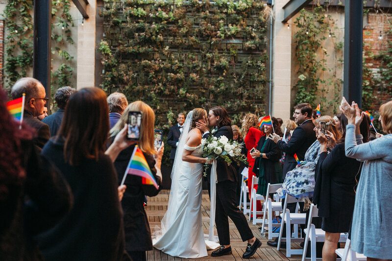 photographers in lancaster wedding portraits ideas fun wedding photos groom carrying bride wedding exit couples photos Lancaster Pennsylvania wedding venue joyful fun wedding photos photo by Emily Avila, the anti-awkward, fun-loving, love-affirming wedding photographer of Central Pennsylvania