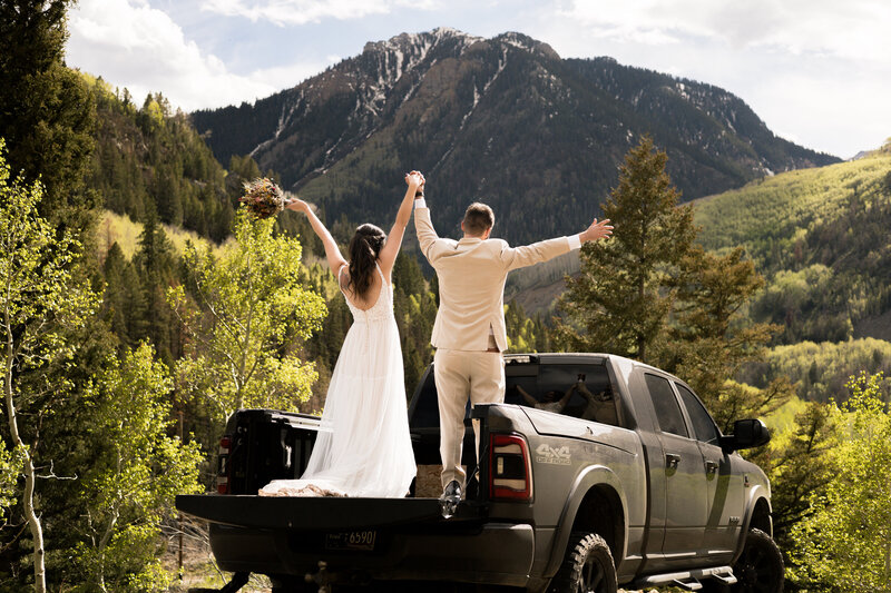 eloping in the mountains