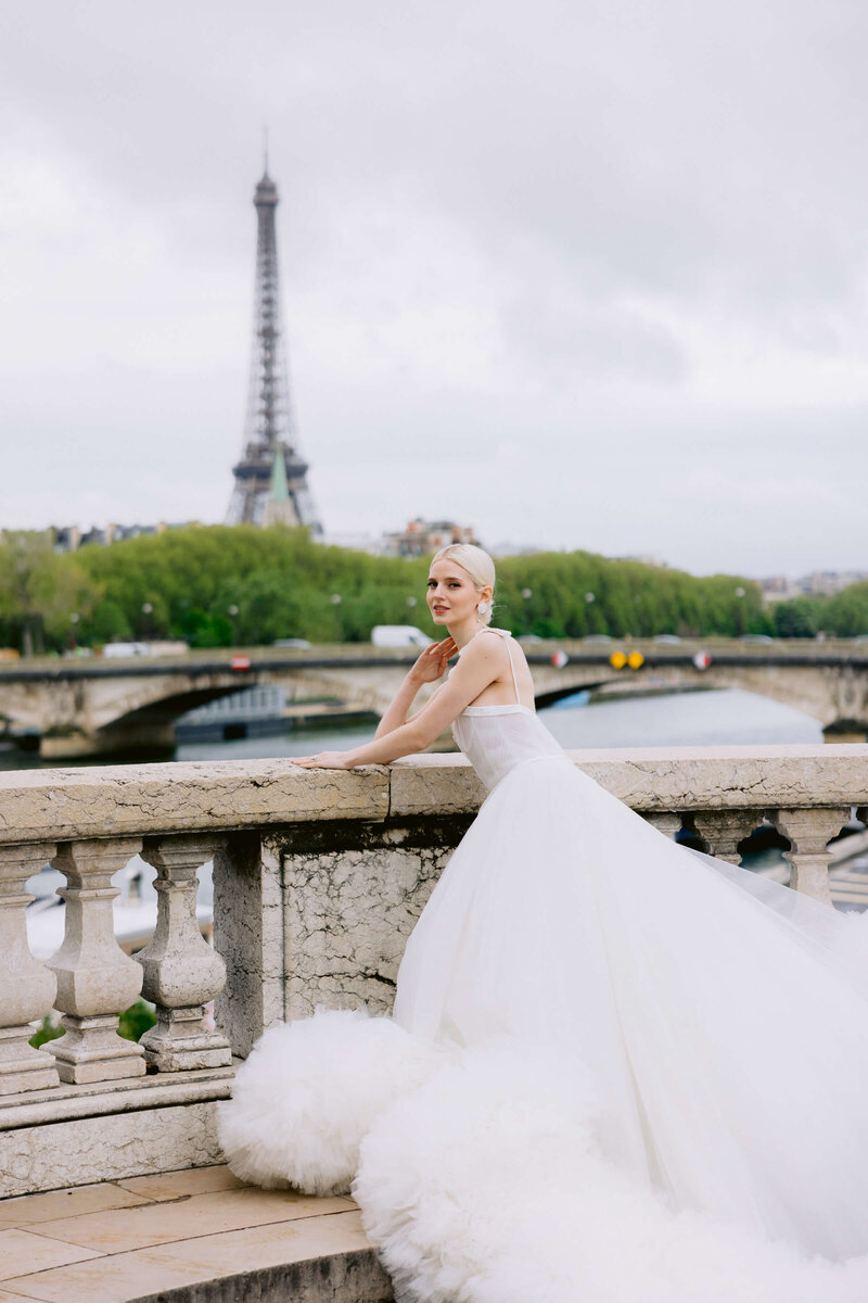 Larisa Shorina Photography NYC Paris France Italy Destination Chic Modern Luxury High End Wedding-1