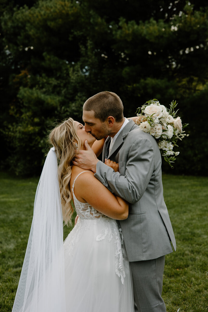 Stef & Jon Sneak Peeks-33
