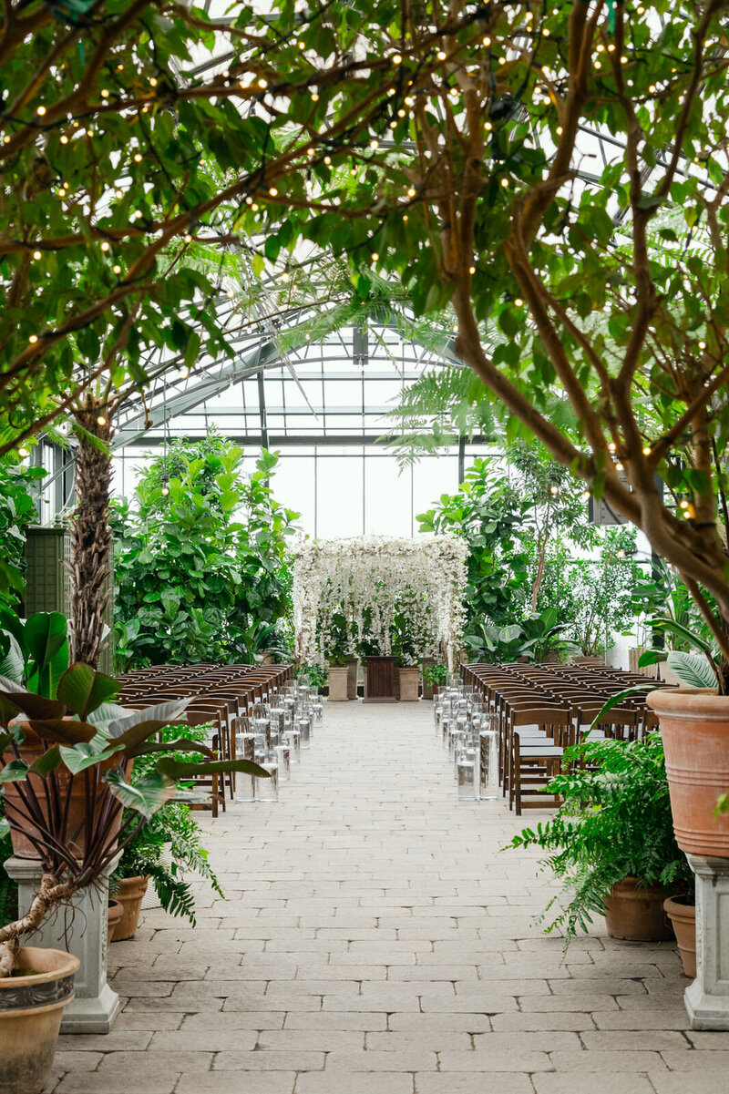 Planterra-Conservatory-Winter-Wedding-Kaitlyn-Cole-18