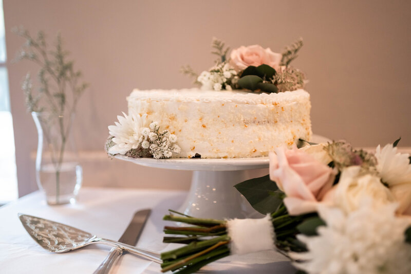 21-K&M - Grand Ledge Opera House Wedding - Mariah Kasten Photo