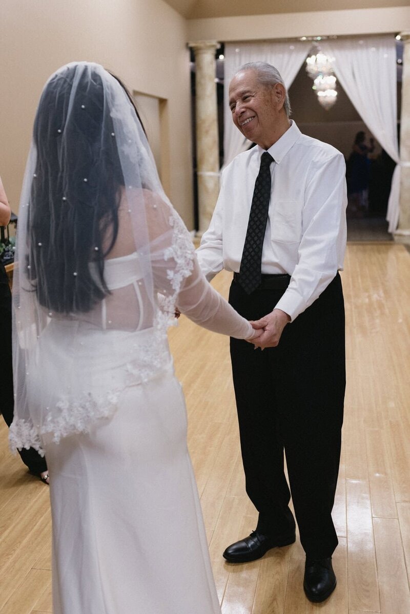 classic-and-documentary-style-wedding-photography-208