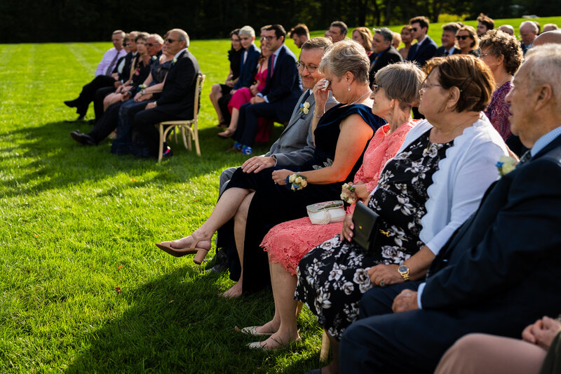 bloom-meadows-berkshire-wedding-photography-38