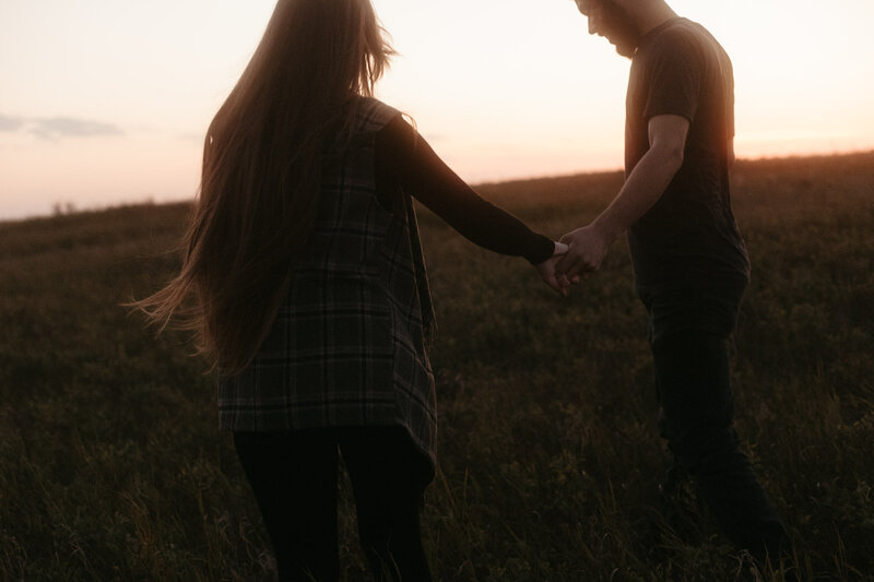 Couples_Session_Saskatoon_KaylaCassidyPhotography-43