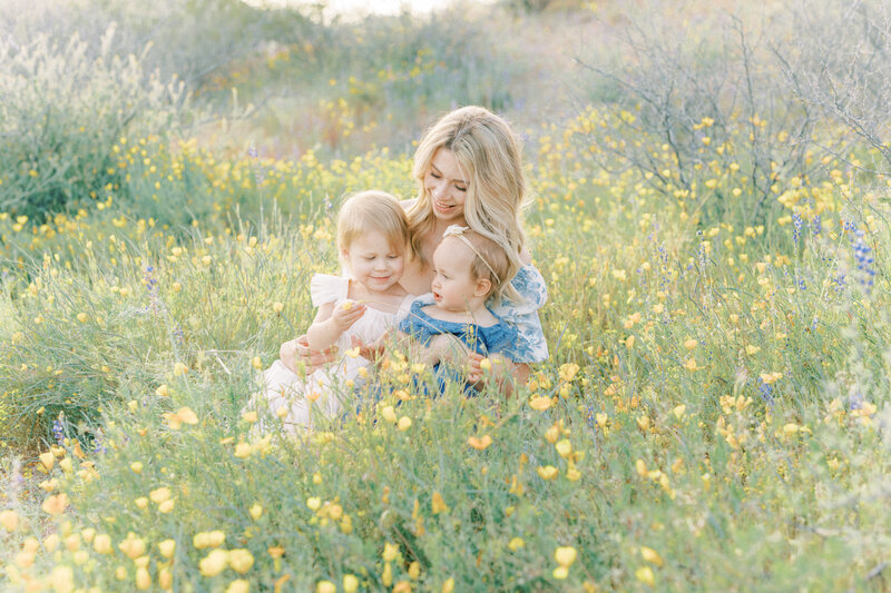 wildflower-photshoot-mother-daughter