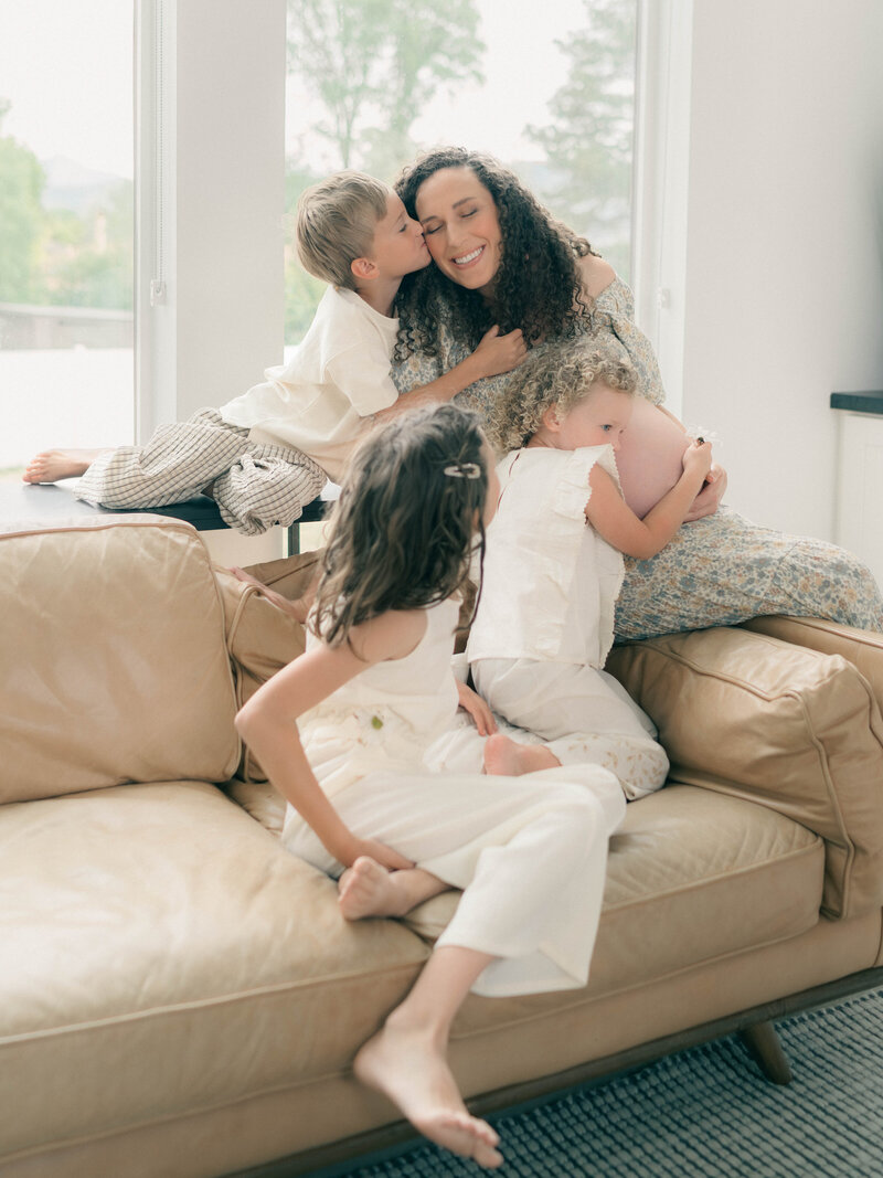 in home newborn photography  photoshoot