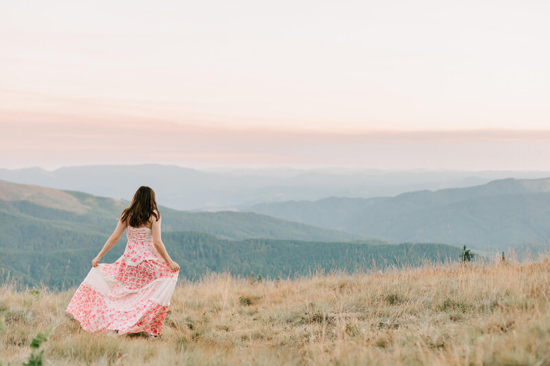Albany Oregon Senior & Grad Photographer | Jen White