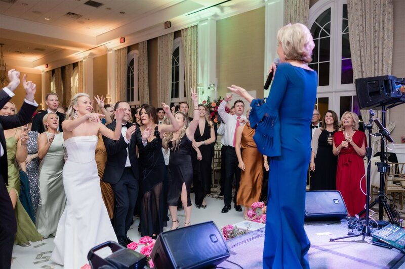 Wedding reception at the country club of Orlando by orlando wedding photographer 