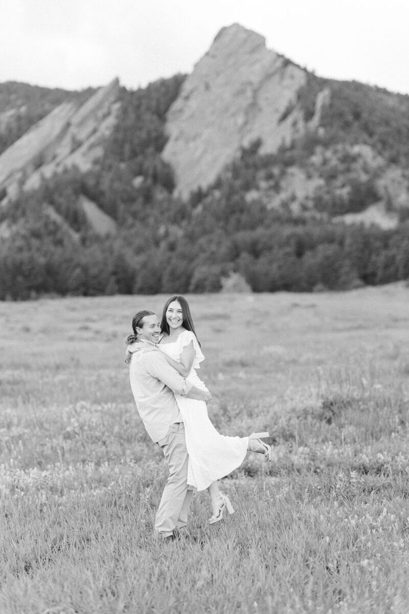 Light-and-Airy-Boulder-Wedding-Photographer-6