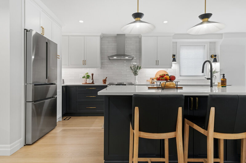 Irovery Marble kitchen interior design by Essence Designs in Ottawa