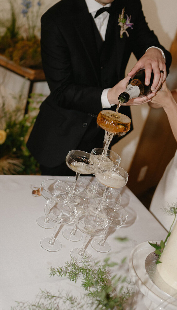wedding-candlelight-reception-in-california