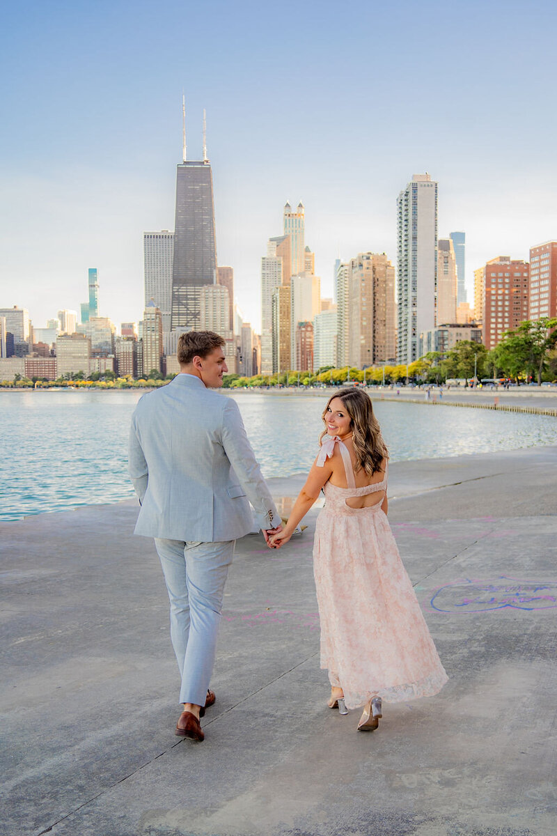 north-avenue-pier-engagement-session (41)