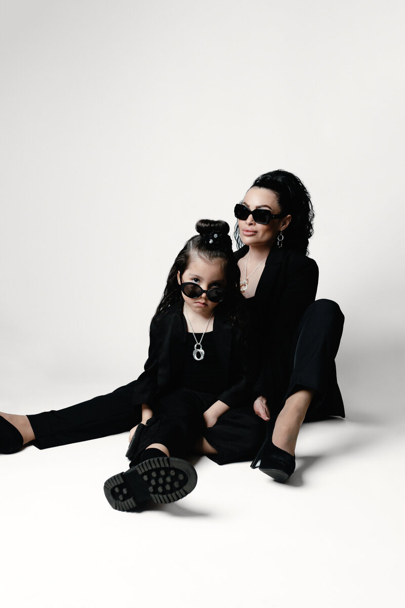 Family_couples_luxury_Montana_Photographer_Studio_-3386