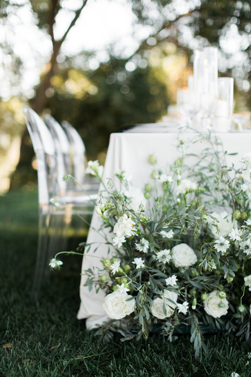 Elegant and classy styled shoot at Tyler Gardens