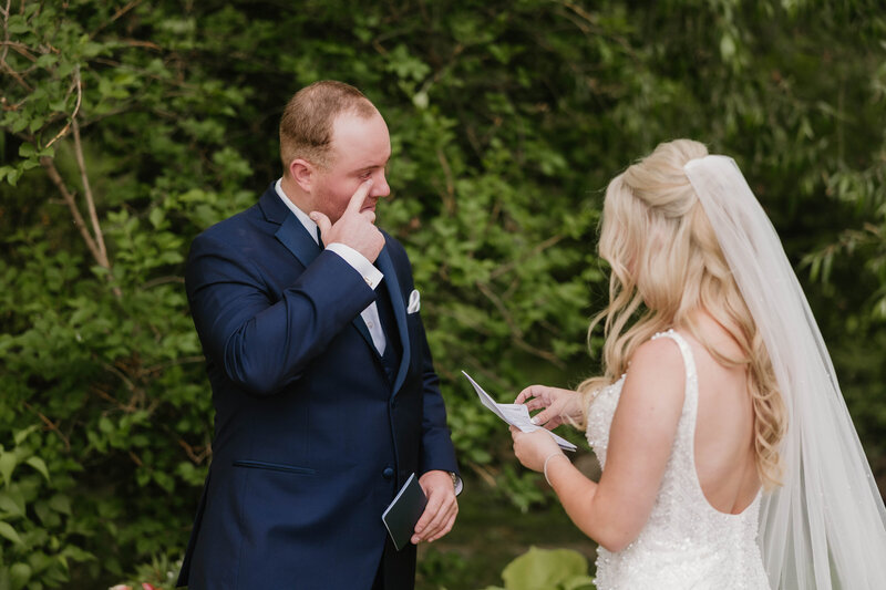 22-A&J - Wedding - Castle Farms - Michigan Wedding Photographer