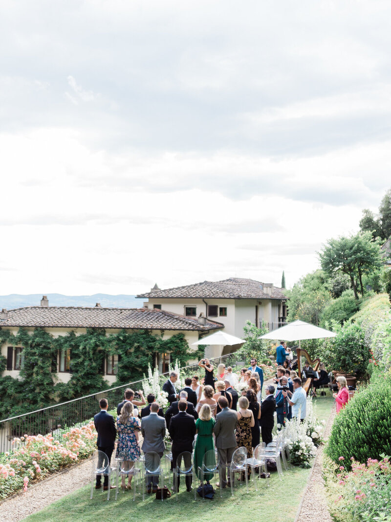 Outdoor wedding ceremony at Villa San Michele