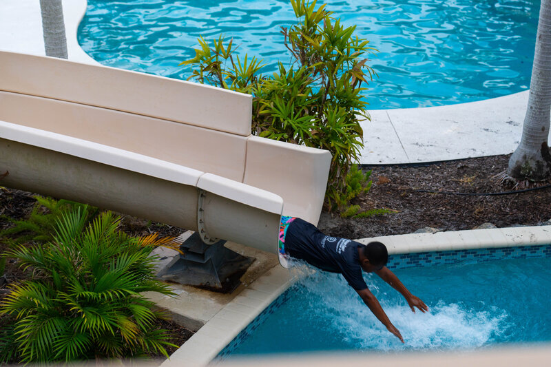 Pool (10)