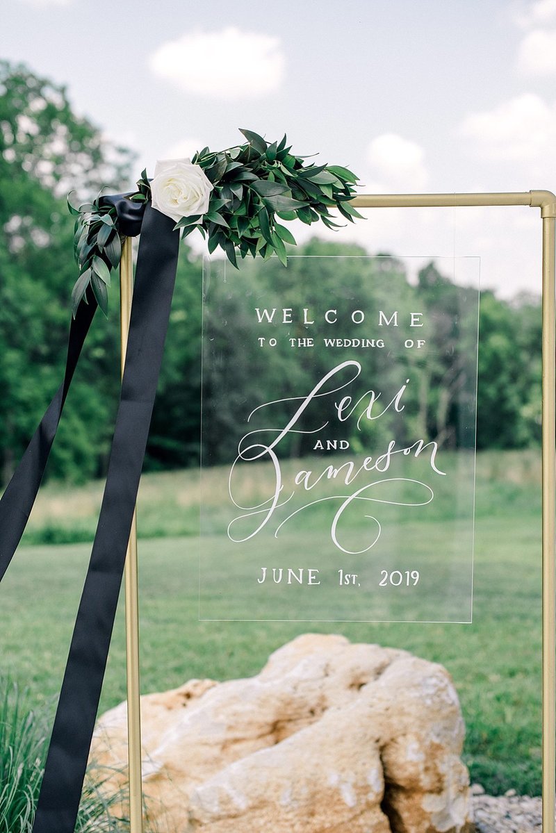 Bloomington_Indiana_The_Wilds_Wedding_Event_Venue_Modern_Farmhouse_Weddings_133