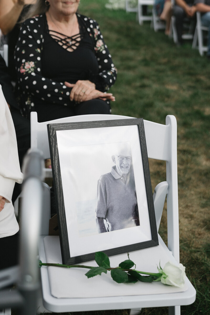 Indiana_Michigan_Wedding Planner_Zionsville_The Sixpence_Estate_Wedding Decor_Ceremony_Outdoor Wedding