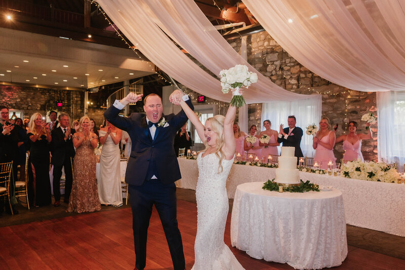 63-A&J - Wedding - Castle Farms - Michigan Wedding Photographer