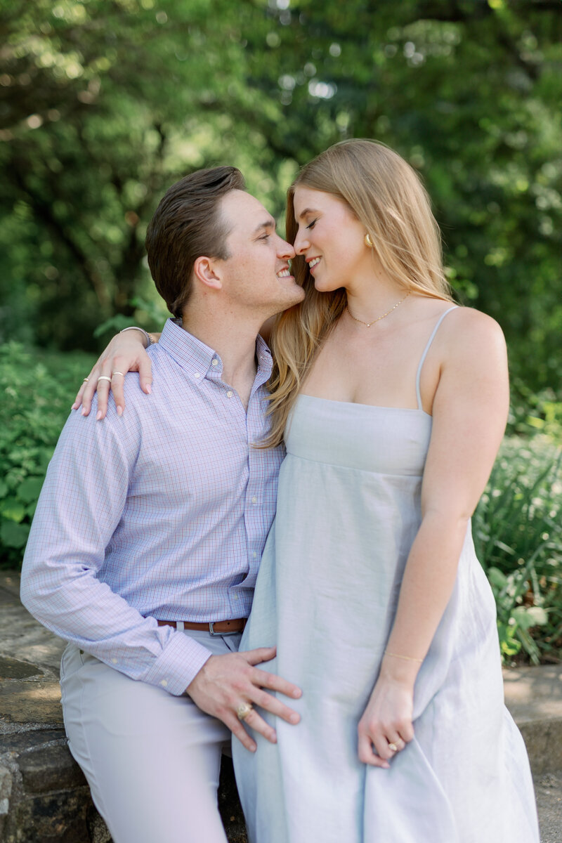 Fort-Worth-Botanic-Gardens-Engagement-Session-Chirstian-Wedding-Photographer-Kortney-Boyett25