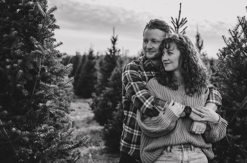 black and white couple photo in Indiana