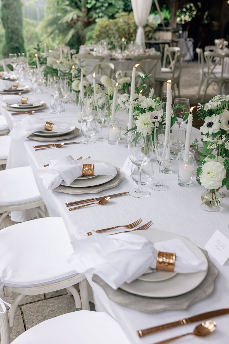 White-and-Green-Chateau-Lill-Wedding-Flora-Nova-Design-Seattle-00044