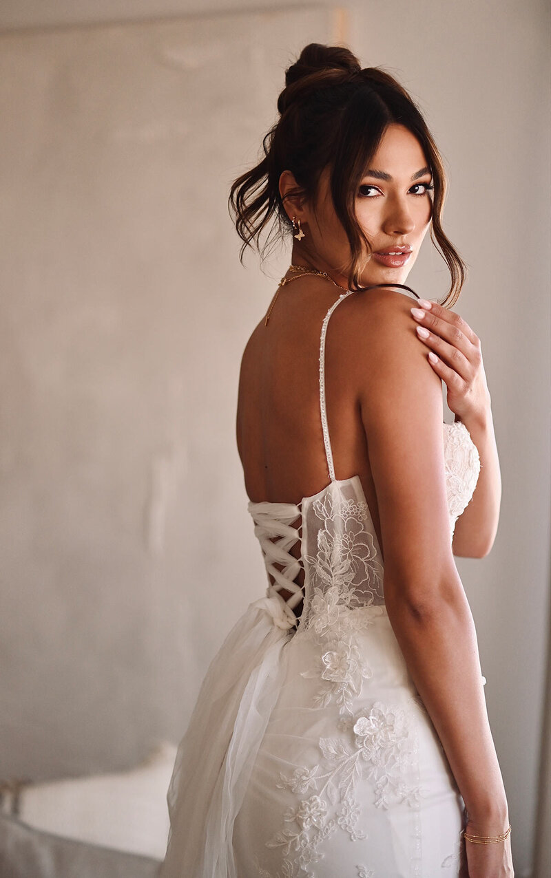 Nunziata Bridal Boutique - Sarnia, Ontario - Martina Liana 1488-3