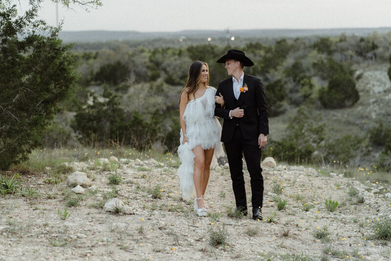 C&R_WED-815