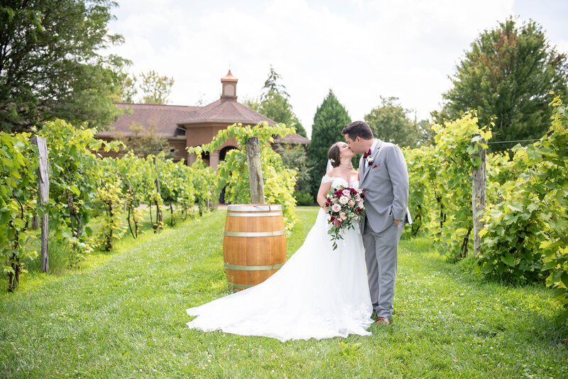 Onesto Canton Ohio Wedding