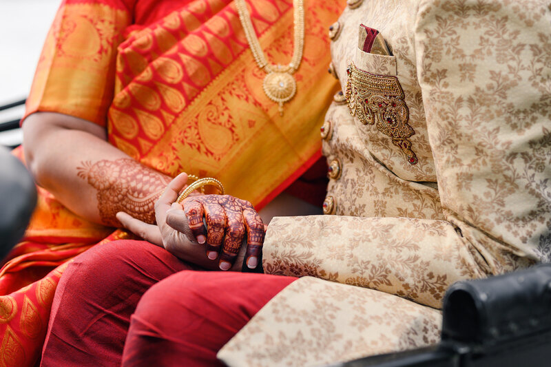 milwaukee-indian-wedding-veterans-terrace-the-paper-elephant-0036