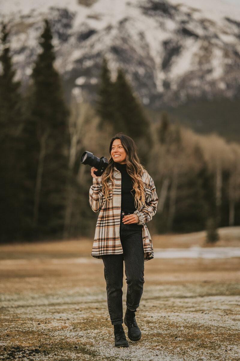 Elisabeth Cole, Banff elopement photographer