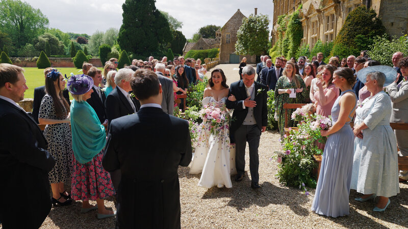 Bride and groom London wedding