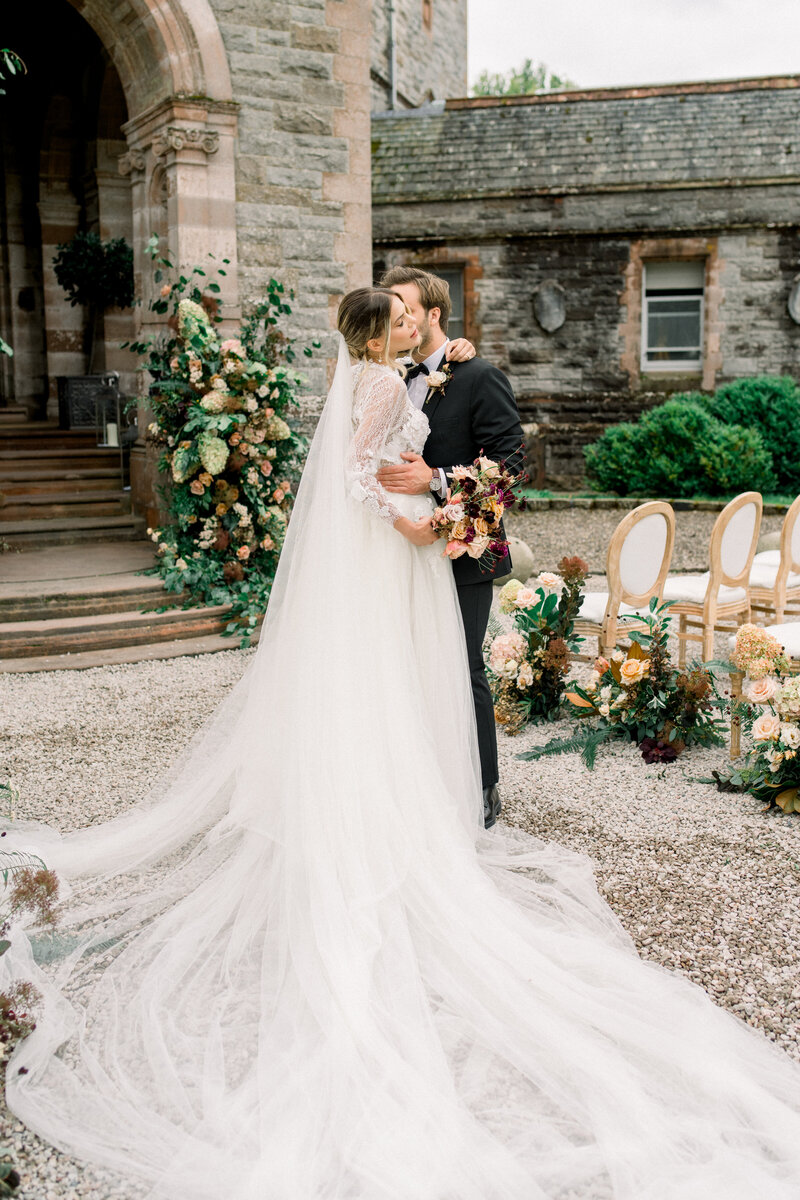 Romantic Wedding Portraits at Historic Venue - Northern California Wedding Photographer